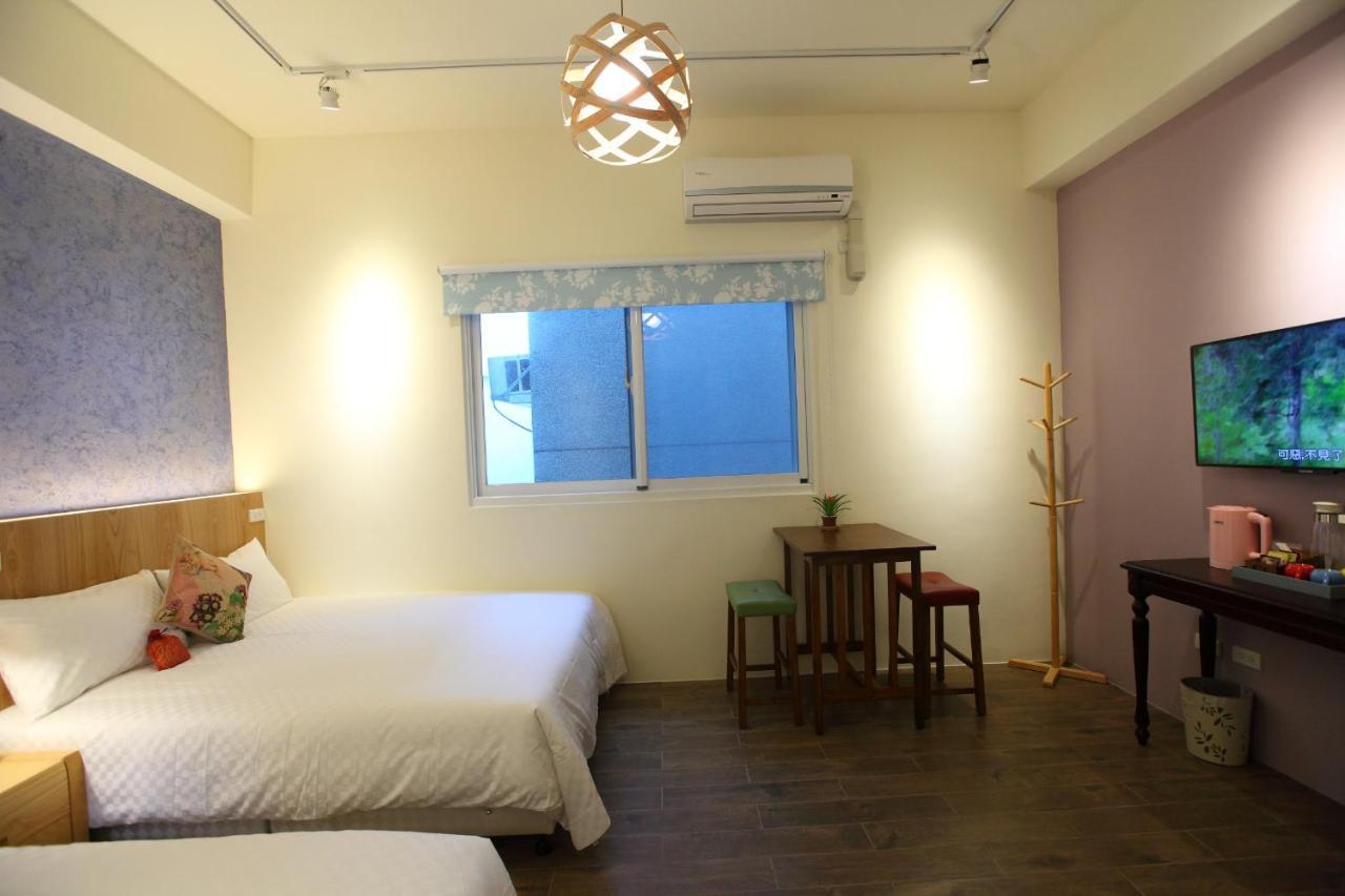 坡岸長堤民宿 Leveeside House مدينة هوالين المظهر الخارجي الصورة